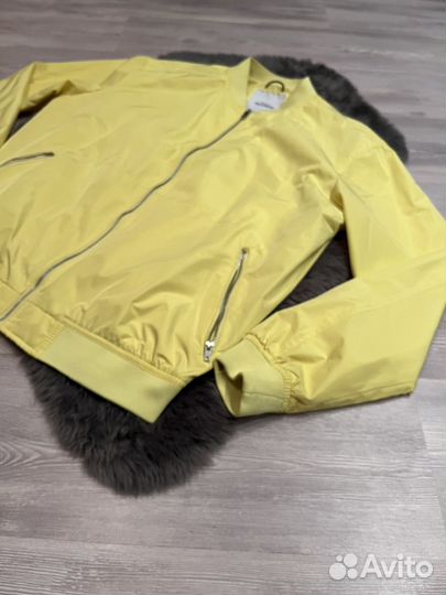 Ветровка мужская бомбер L 48 Pull&bear легкая