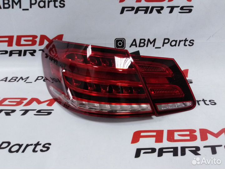 Левый комплект оптики Mercedes W212 рестайлинг