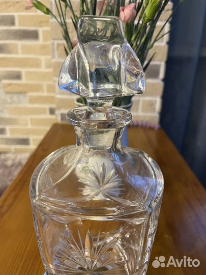 Графин хрустальный