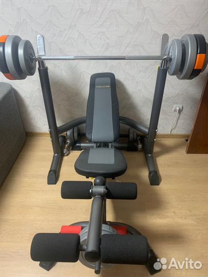 Скамья для жима со стойками и штангой