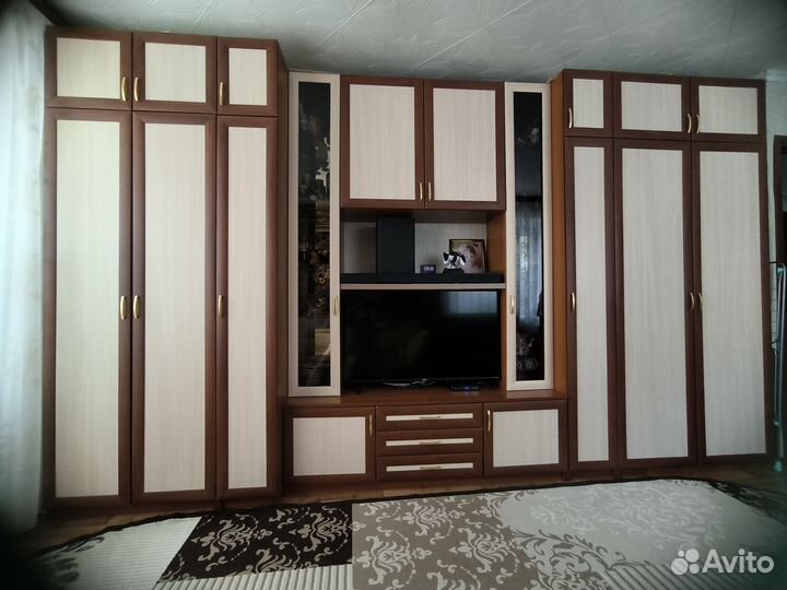 Стенка в гостиную бу