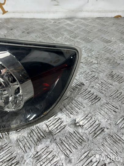 Фонарь задний правый Mazda 3 BK