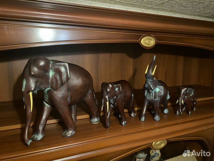 Статуэтка слона из дерева декоративные