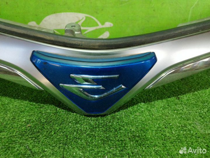 Решетка радиатора toyota estima AHR20 2azfxe 2010