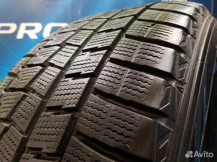 Dunlop Winter Maxx WM01 235/50 R18