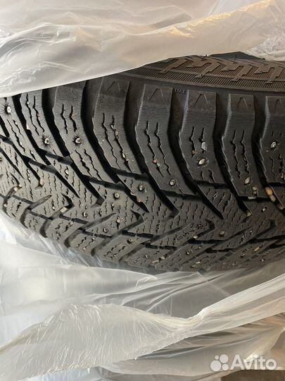 Nokian Tyres Hakkapeliitta 8 SUV 235/55 R20