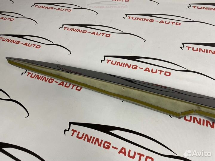 Спойлер Под стекло Lexus GX470 O9770