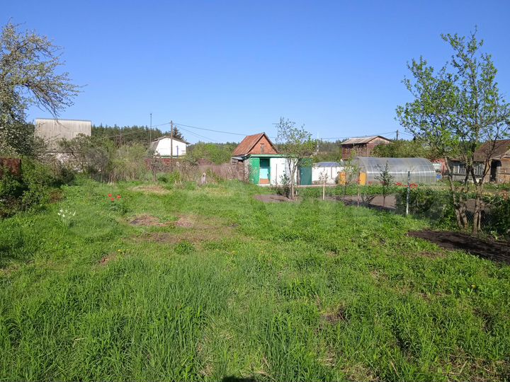 Дача 15 м² на участке 5 сот.