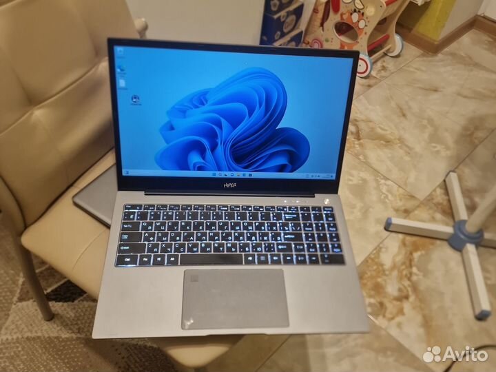 Hiper notebook 15.6 full ips/i5-1135g7/16/512