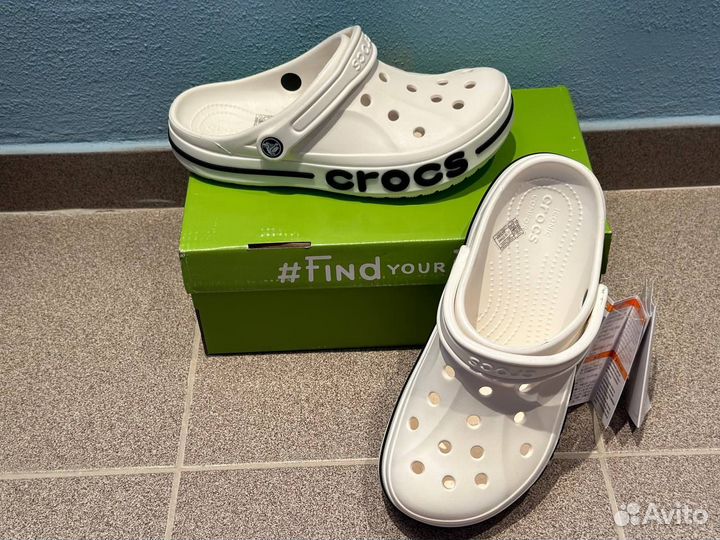 Шлепанцы Crocs Белые