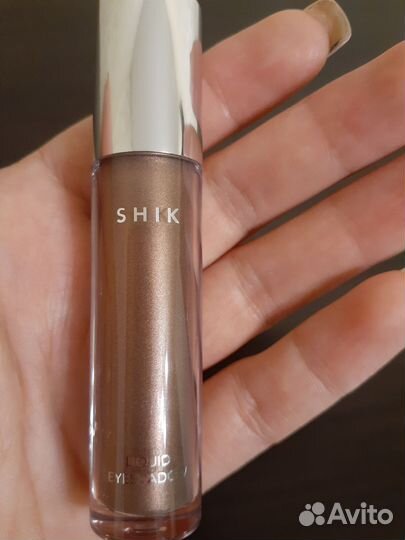 Тени от Shik (только сделан свотч сроки хорошие)