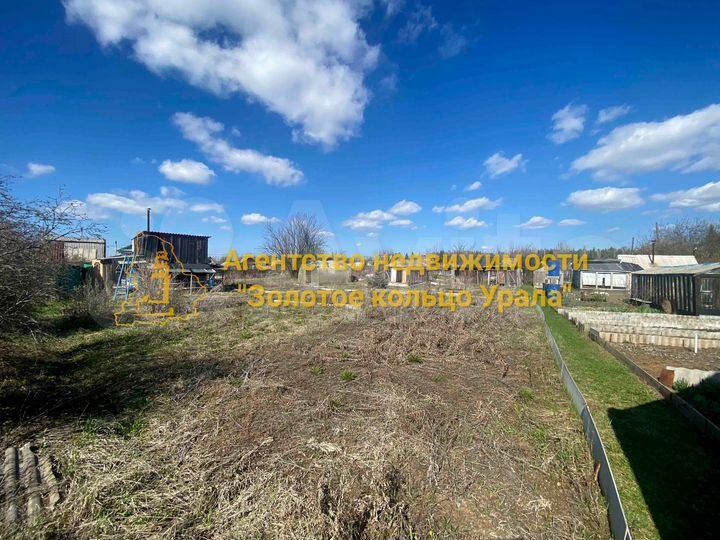 Дача 20 м² на участке 7 сот.