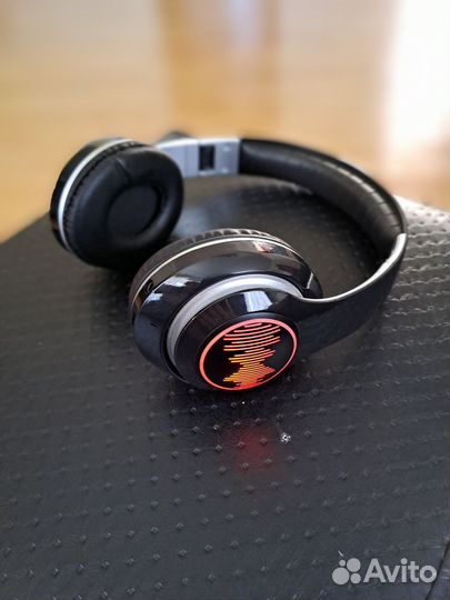 Беспроводные наушники