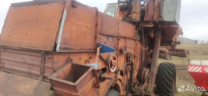 Комбаин Нива ск-5