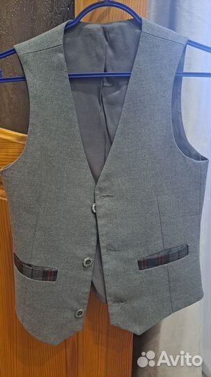 Школьная форма жилетка