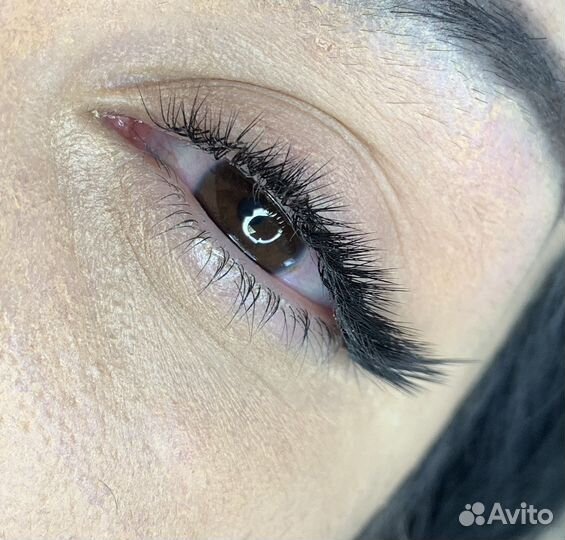 Наращивание ресниц на дому