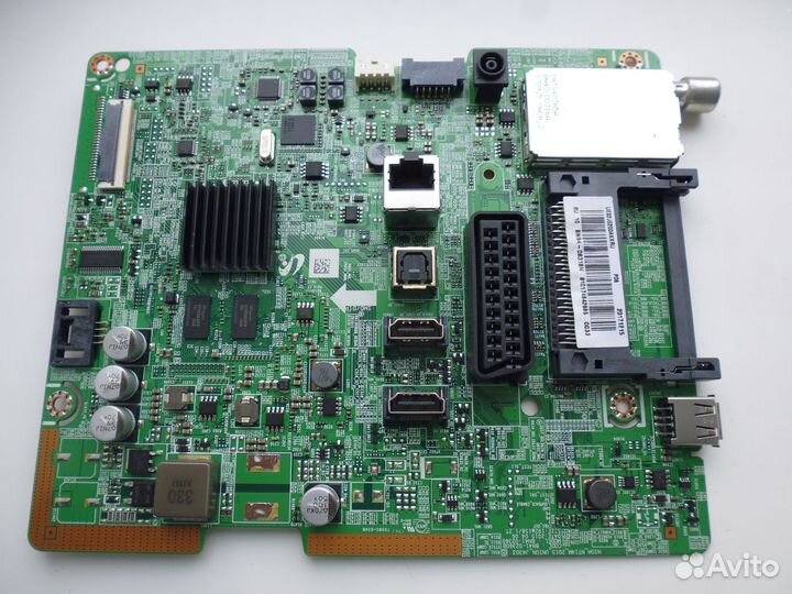 Майн BN41-02360B от Samsung UE32J5205AK