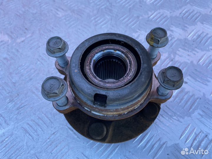 Ступица передняя Nissan Teana J32 Murano Z51