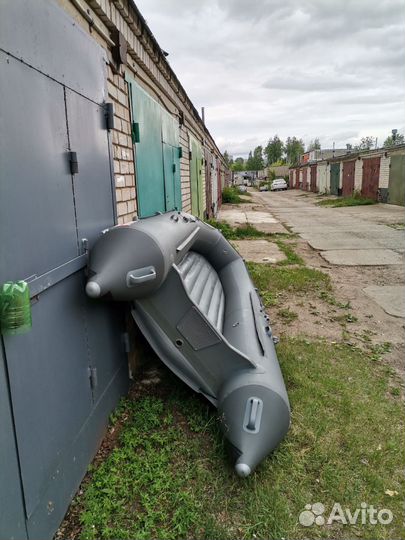 Лодка пвх с мотором 9.9 бу