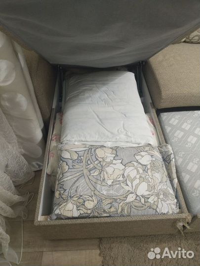 Угловой диван бу