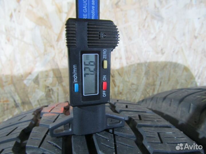 Bridgestone Dueler H/T D687 235/55 R18