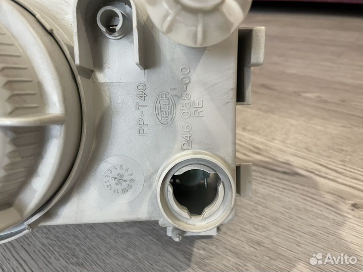 Фара правая Skoda Felicia