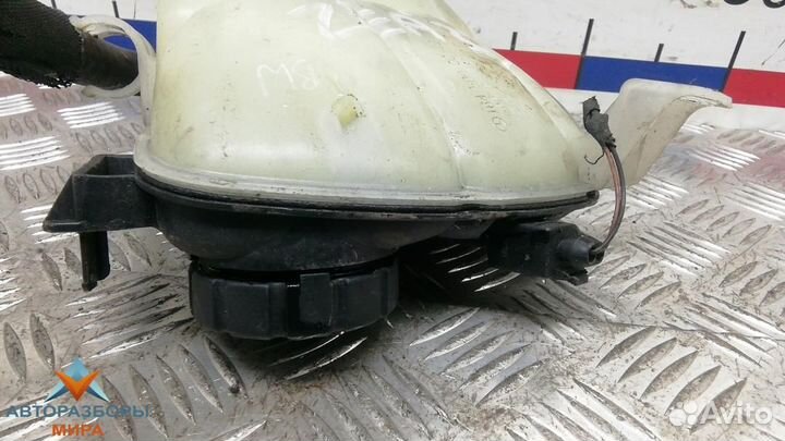 Бачок расширительный Mercedes-Benz M-Класс W164