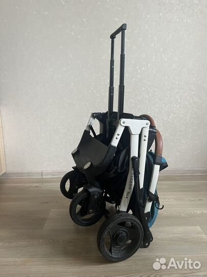 Прогулочная коляска yoyaskillmax A9