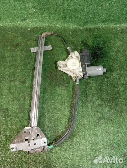 Стеклоподъемник электр. передний левый Mitsubishi