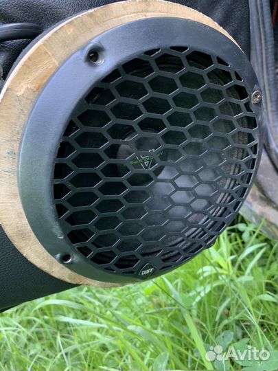 Аудиосистема в машину