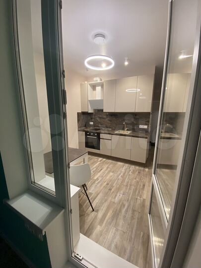 7-к. квартира, 33 м², 7/8 эт.