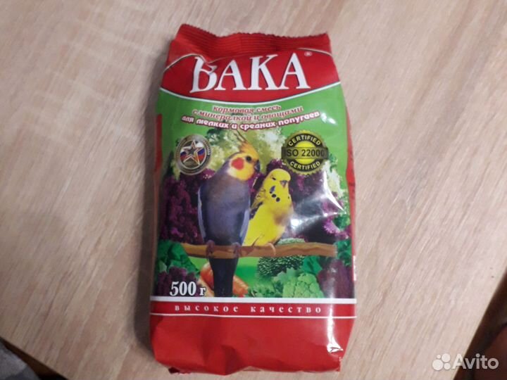 Корм для мелких и средних попугаев