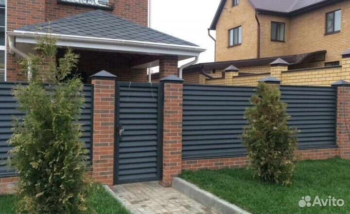 Установка забора жалюзи