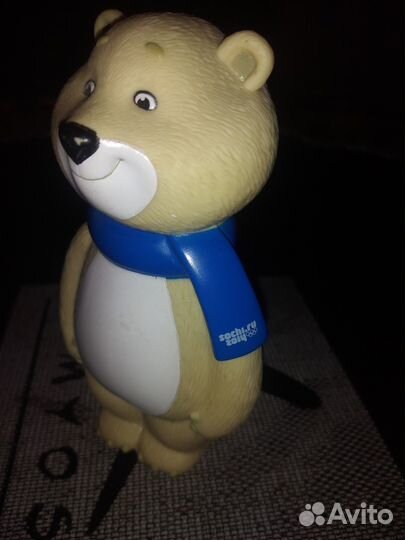 Сувенирный мишка с Сочи