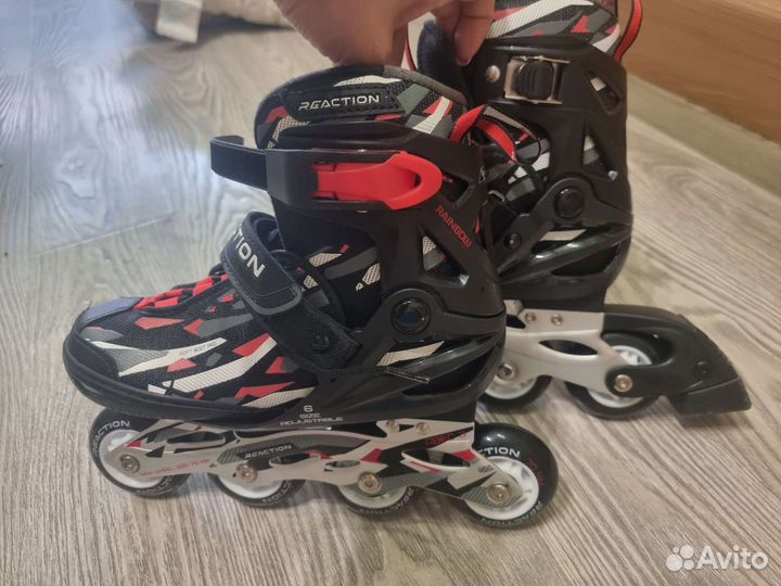 Ролики детские раздвижные новые с защитой