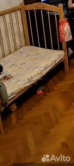 Детская кроватка