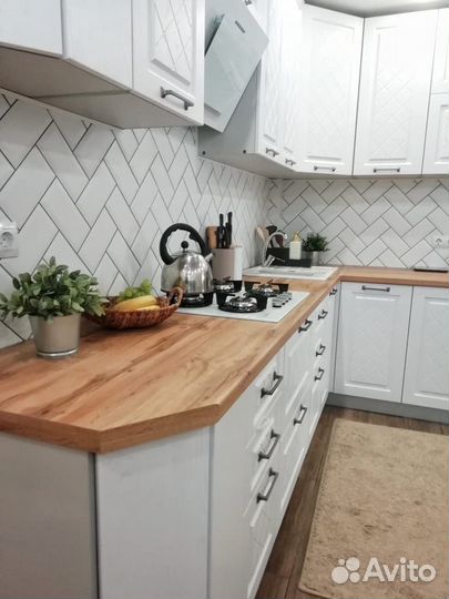 Кухня белая стильная Самуэль