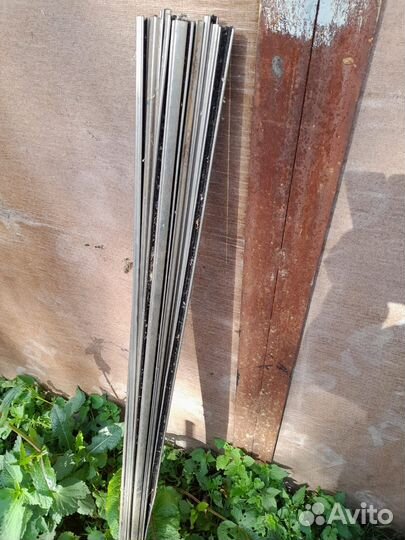 Продам уплотнитель стекл двери ваз 2101- 2107