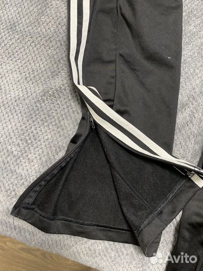 Спортивные штаны adidas