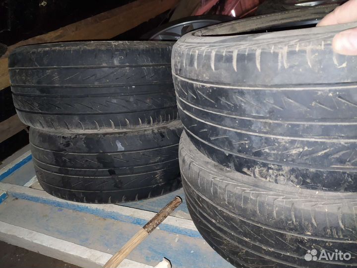 Bridgestone MY-02 Sporty Style 195/50 R15