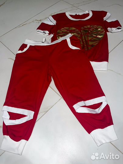 Костюм для спорта и отдыха женский