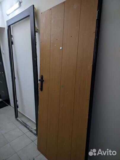 Дверь входная бу