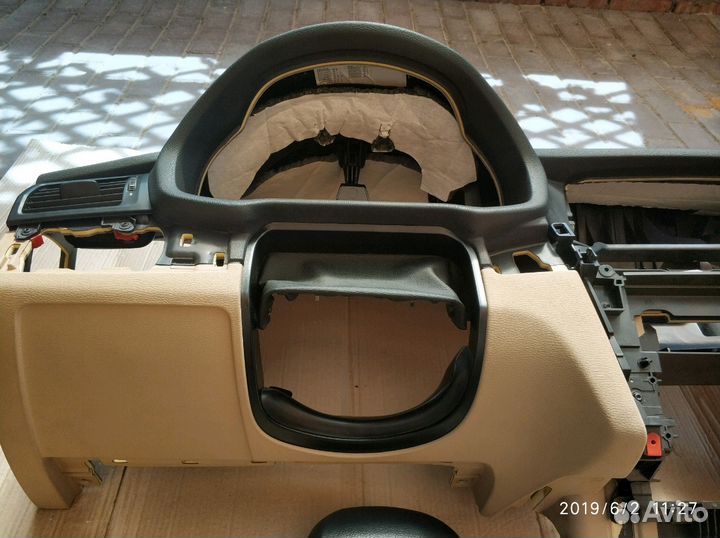 Торпеда BMW X3 f25 2014 г Кронштейна нет