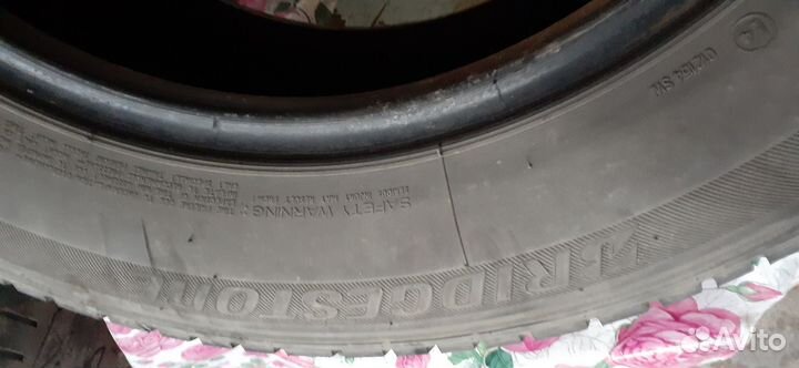 Bridgestone Potenza S001 235/55 R17