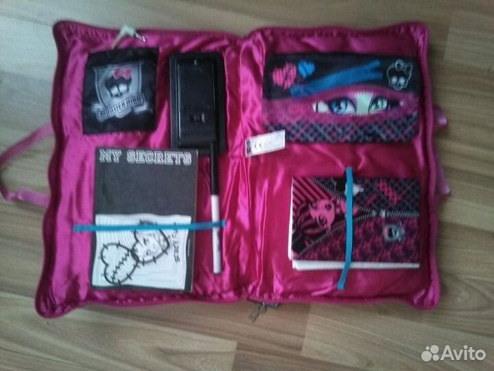 Подушка Monster High (монстр хай)