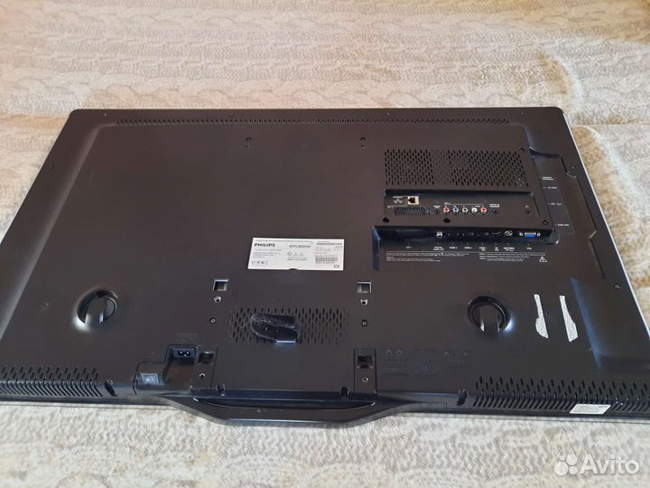 Телевизор на запчасти