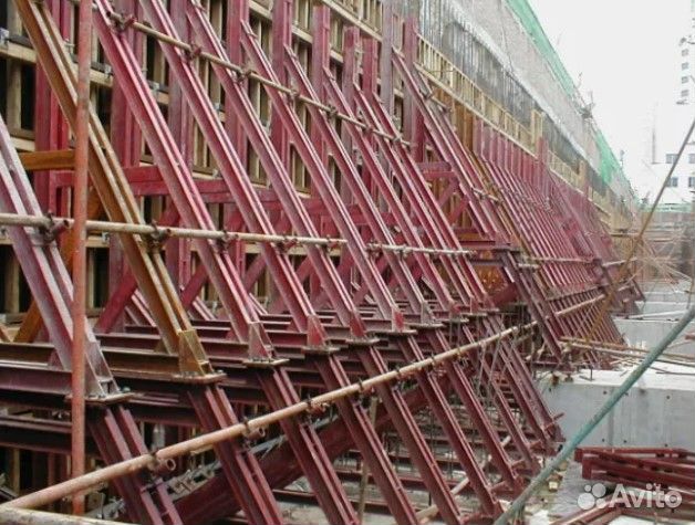 Контрфорсы для подпорной стены. Опалубка