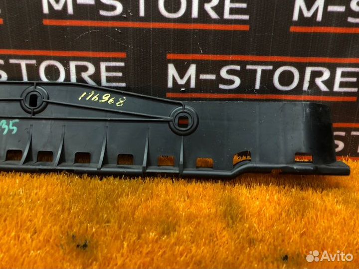 Крепление бампера заднее Bmw 5-Series E60 N52B25A