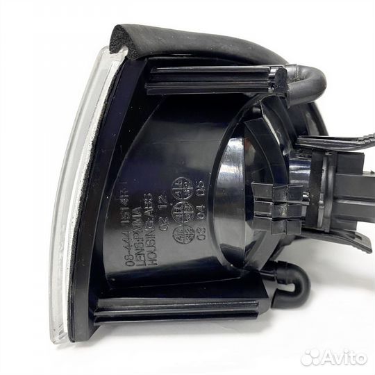 Передний правый поворотник BMW 3 (E46)