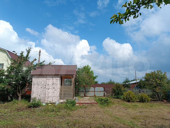 Дача 13,5 м² на участке 6 сот.